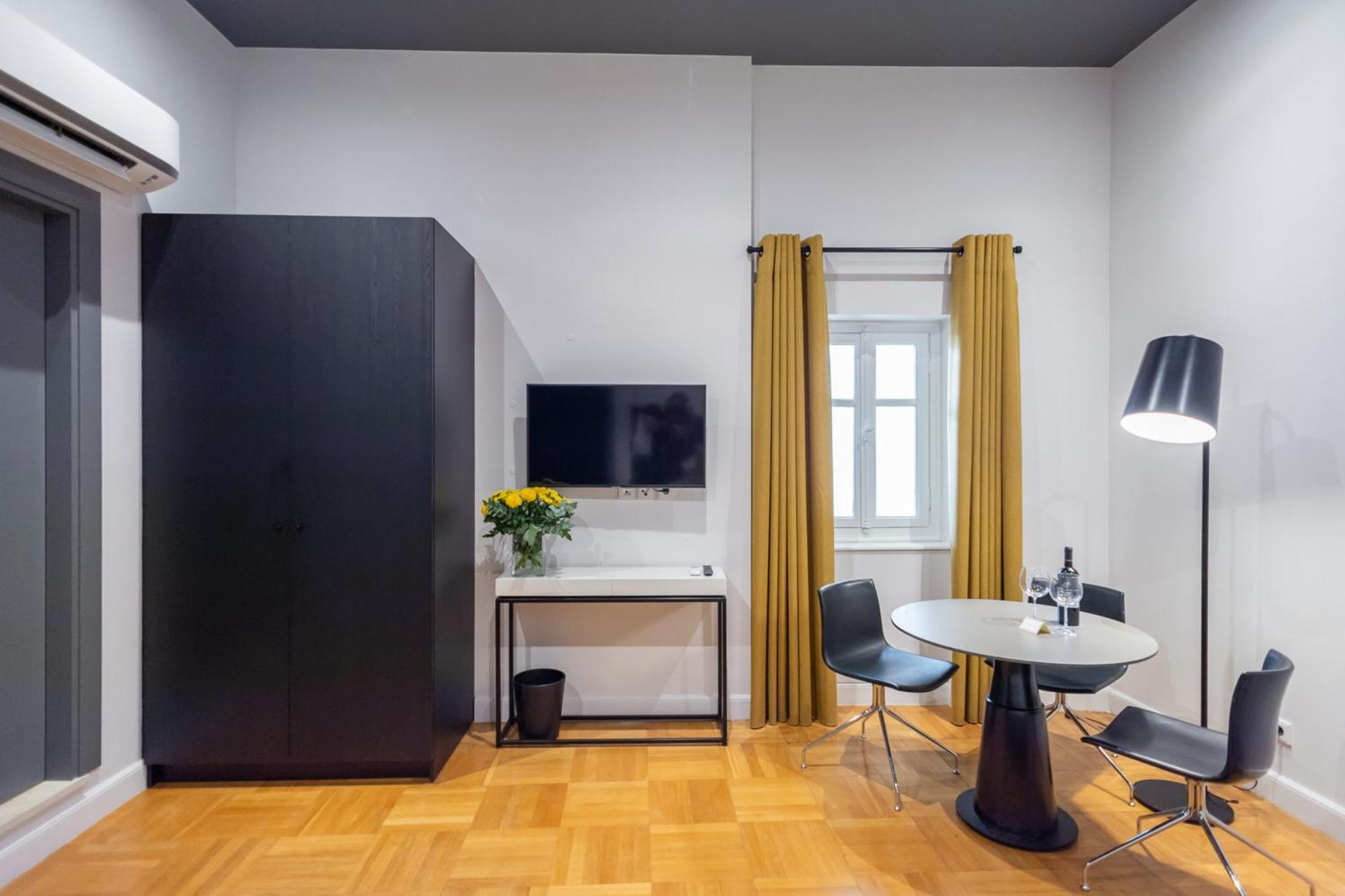 33Solonossuites Athén Szoba fotó