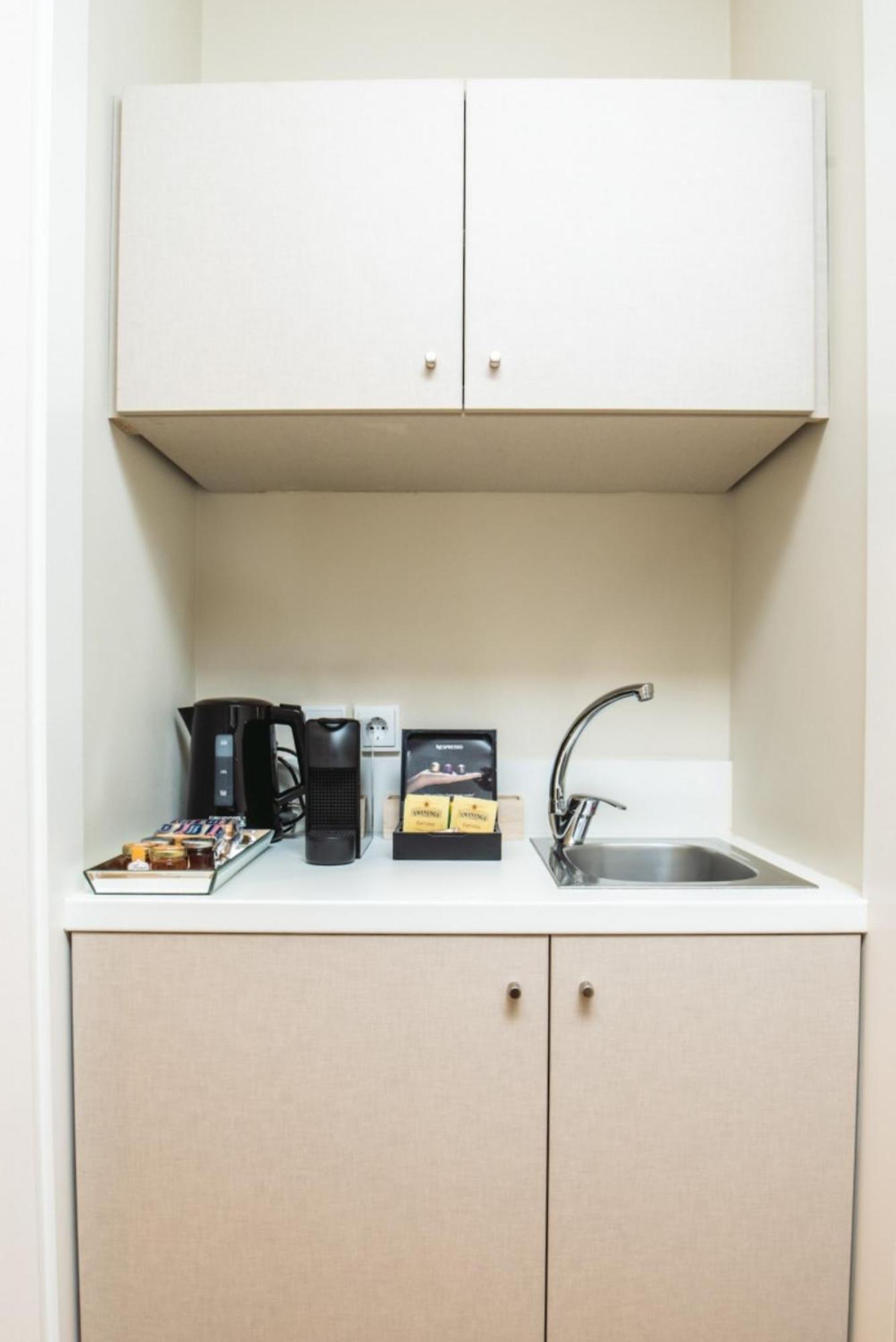 33Solonossuites Athén Szoba fotó